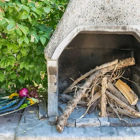 Gasthuis Nautilus Orasac