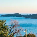 Nautilus Guest house 3*