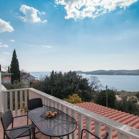 Nautilus 3* Orašac