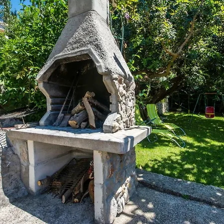 Nautilus Gostinjska kuća 3*