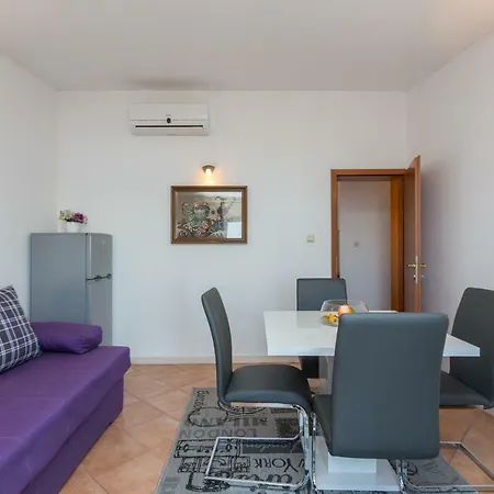 Nautilus 3* Orašac