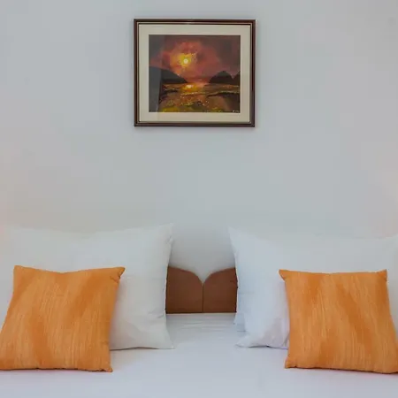 Nautilus بيت ضيافة